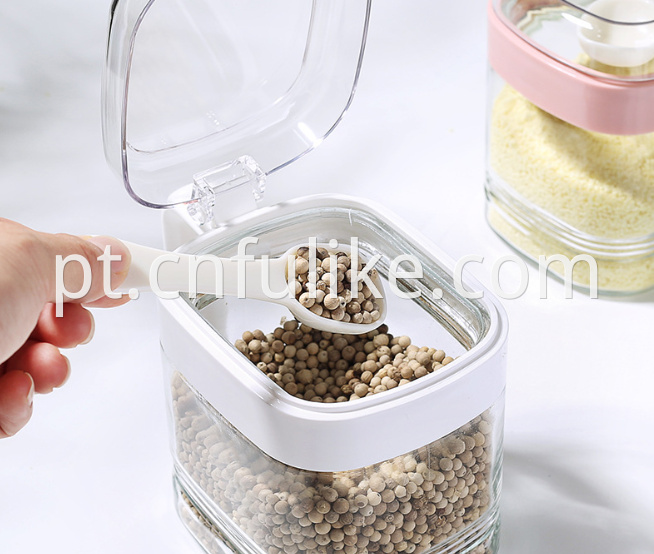 Clear Condiment Container